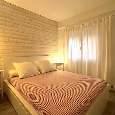 Comfortable And Centric Near Beach * 또사데마르